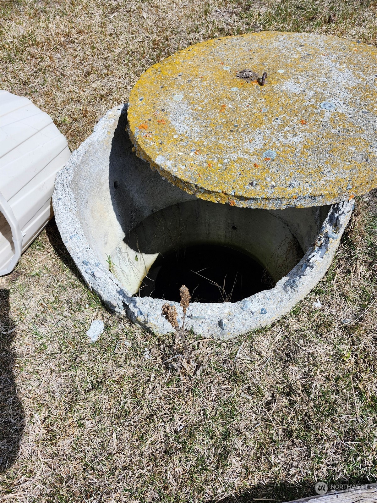 14 Dry Gulch Road Oroville, WA 98844 - Photo 4 of 4 a view of a jacuzzi