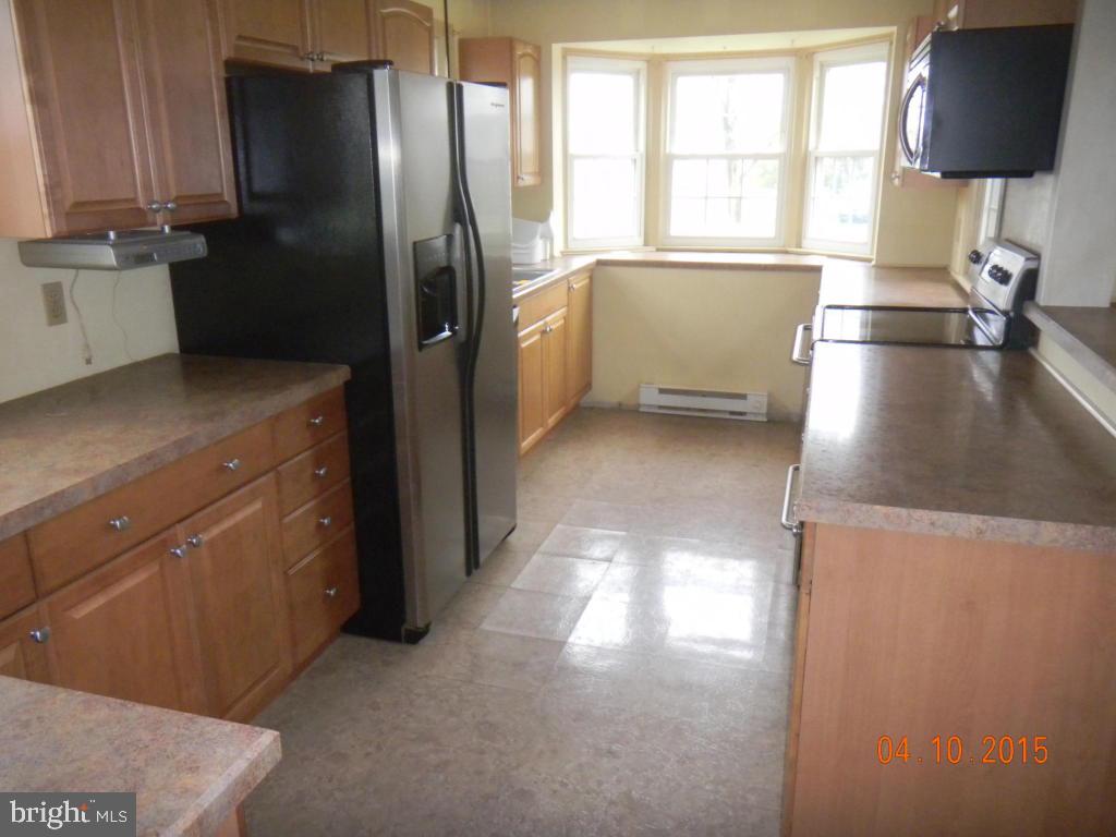 259 East Oregon Road Lititz, PA 17543 - Photo 3 of 13