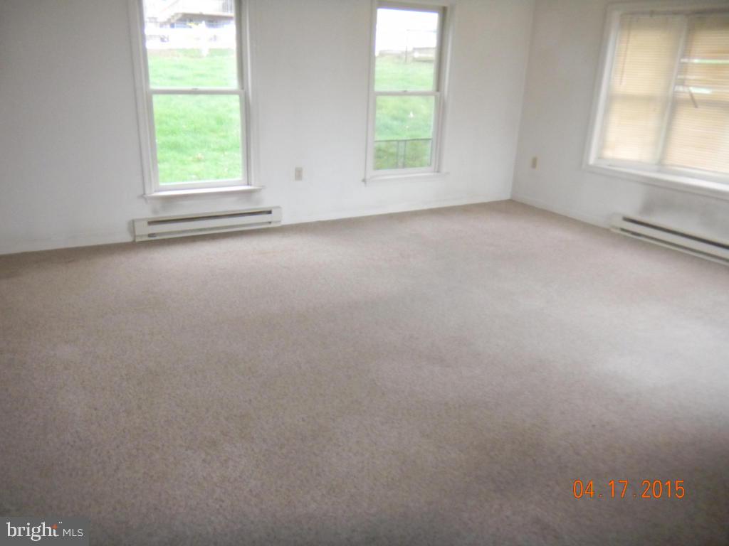 259 East Oregon Road Lititz, PA 17543 - Photo 5 of 13