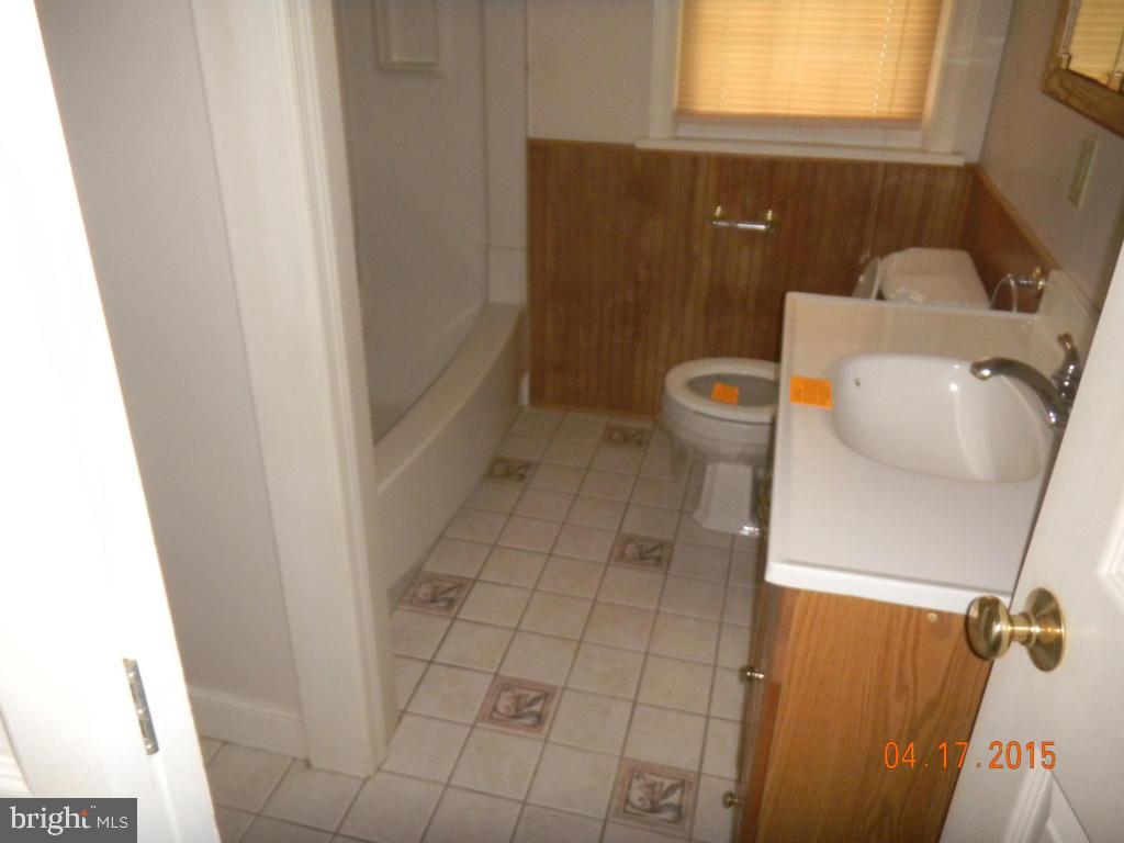 259 East Oregon Road Lititz, PA 17543 - Photo 7 of 13