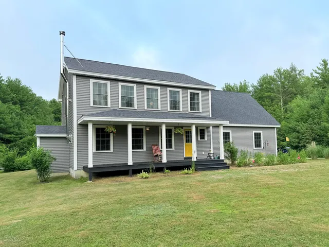 $795,000 | 12 Chipmunk Trail, Kennebunk, ME 04043