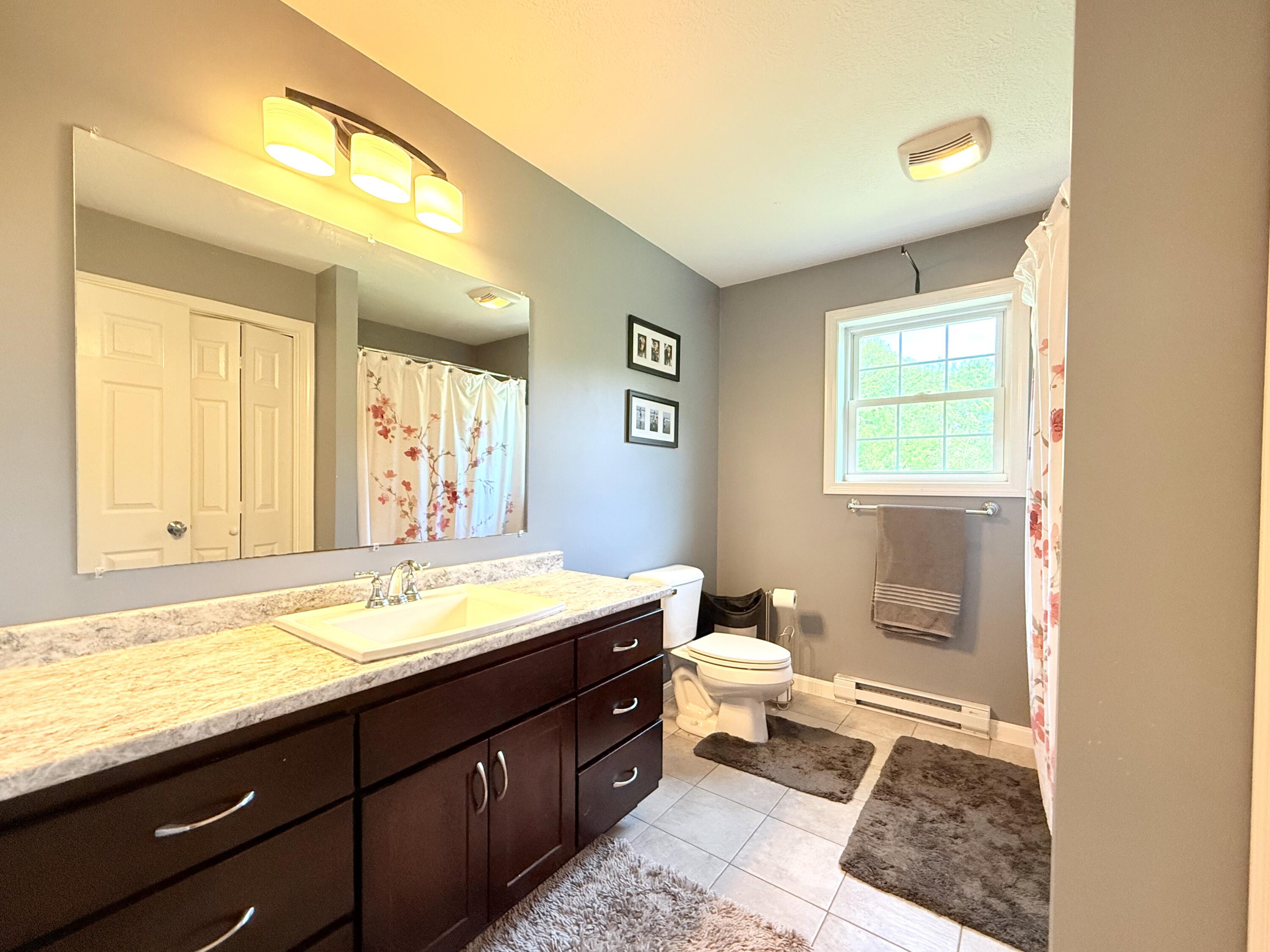 12 Chipmunk Trail Kennebunk, ME 04043 - Photo 29 of 33 2nd Floor Bathroom