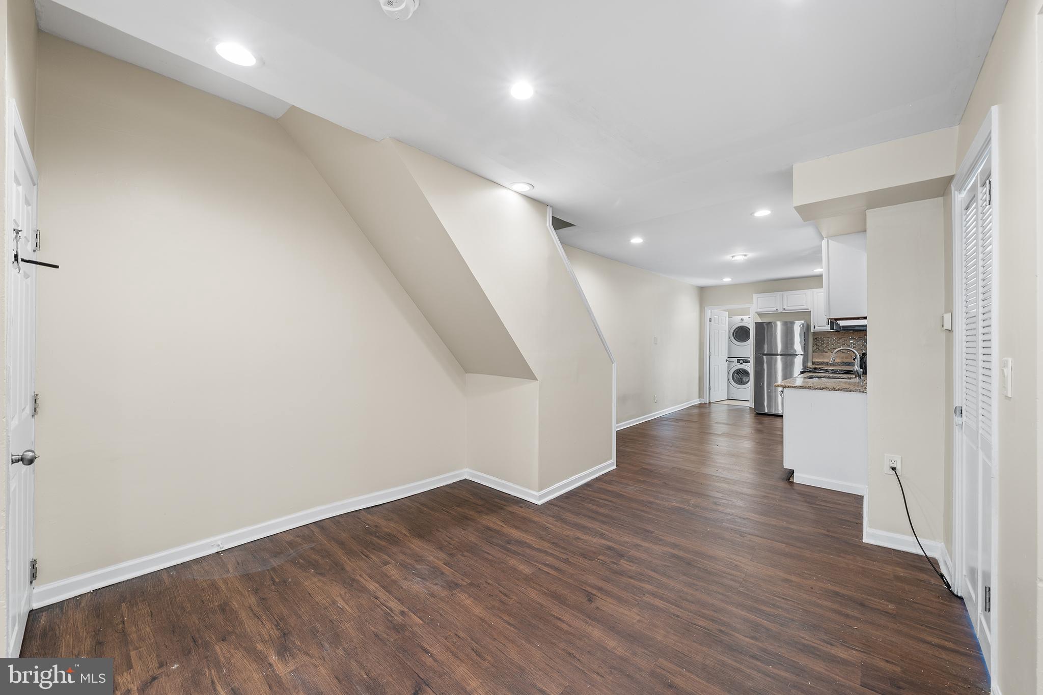 2003 South 7th Street, Unit 2 Philadelphia, PA 19148 - Photo 2 of 27