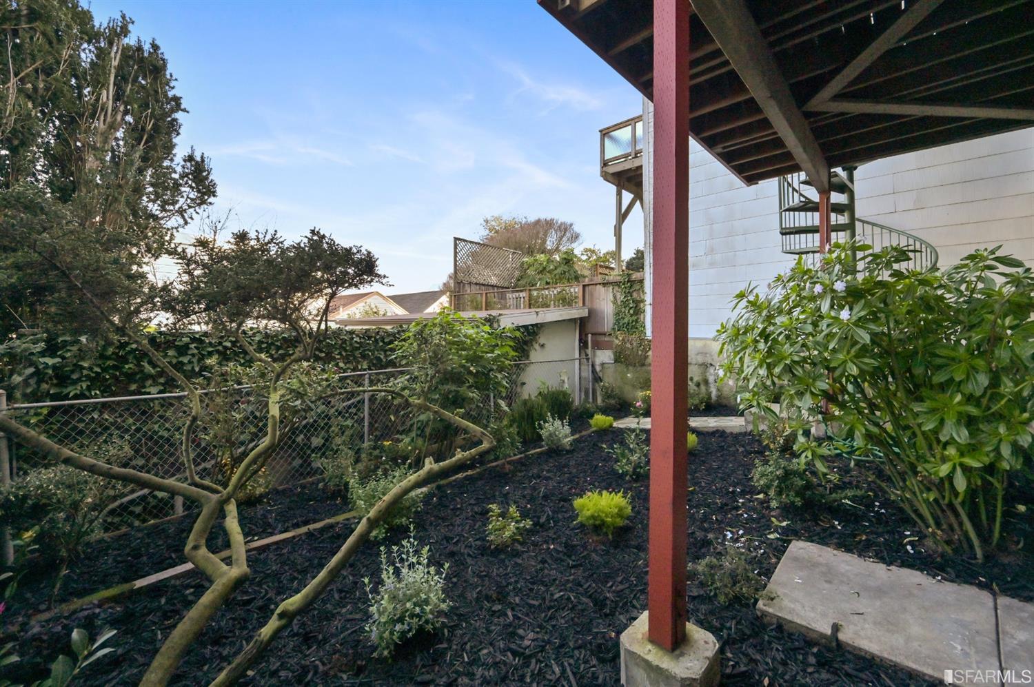 41 Montezuma Street San Francisco, CA 94110 - Photo 59 of 62