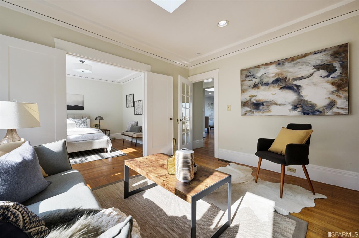 41 Montezuma Street San Francisco, CA 94110 - Photo 10 of 62 a living room with furniture and a rug