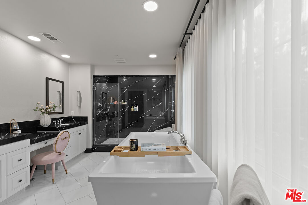 55 Suede Irvine, CA 92602 - Photo 36 of 59