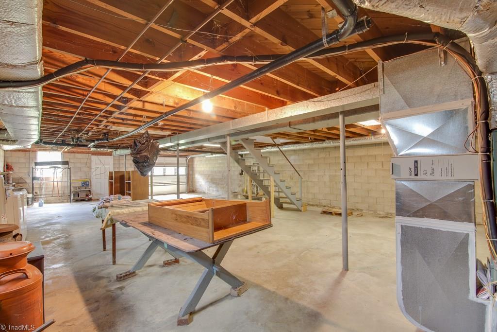 4228 Enterprise Road Lexington, NC 27295 - Photo 24 of 29 Gallery Image 24