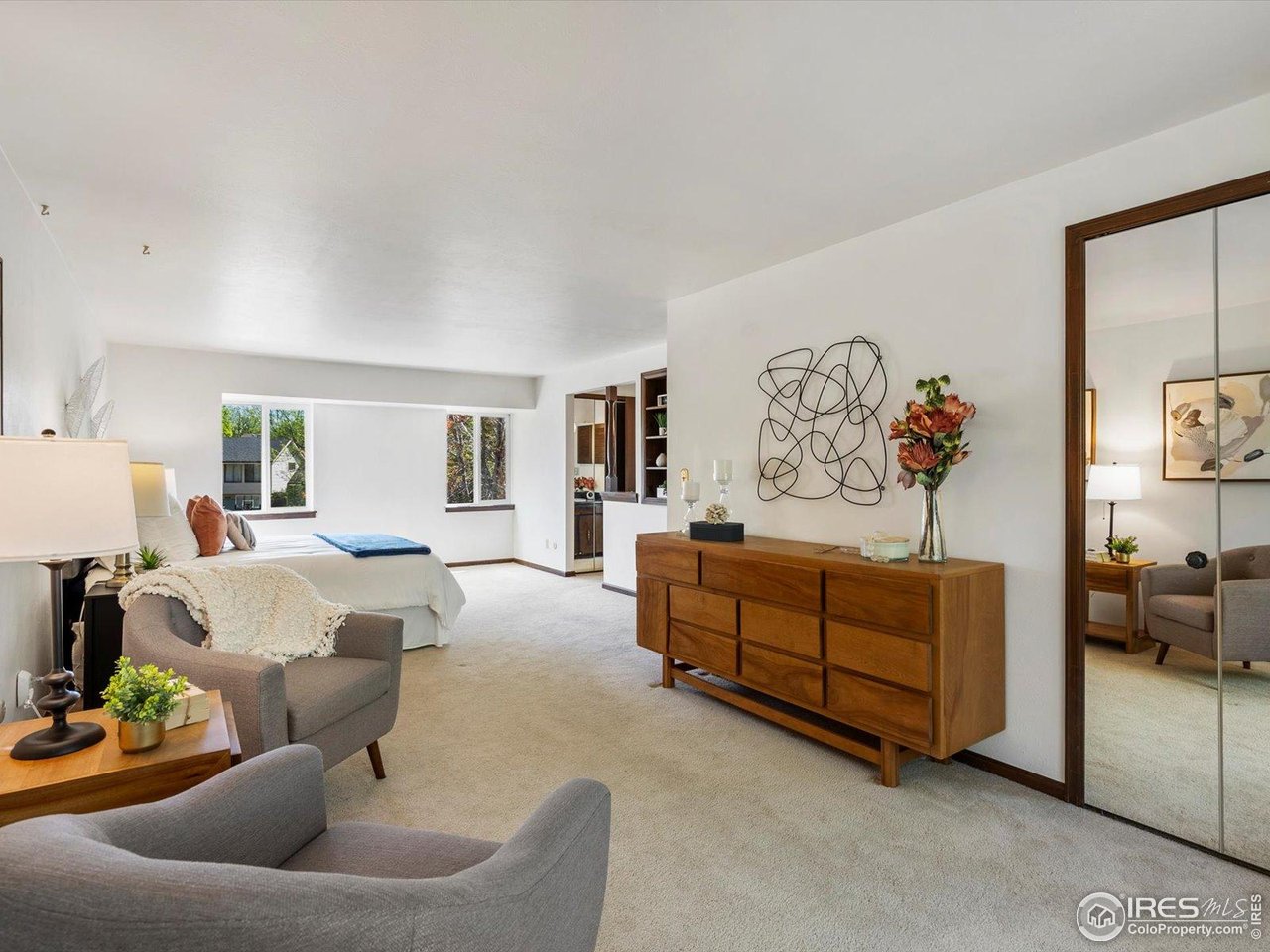 4311 Pali Way Boulder, CO 80301 - Photo 19 of 46 Expansive primary bedroom
