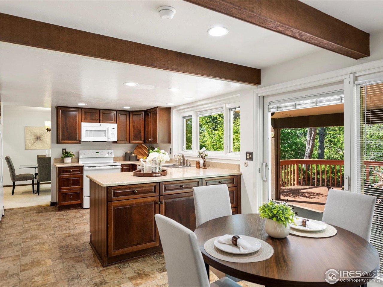4311 Pali Way Boulder, CO 80301 - Photo 8 of 46 Eat in kitchen