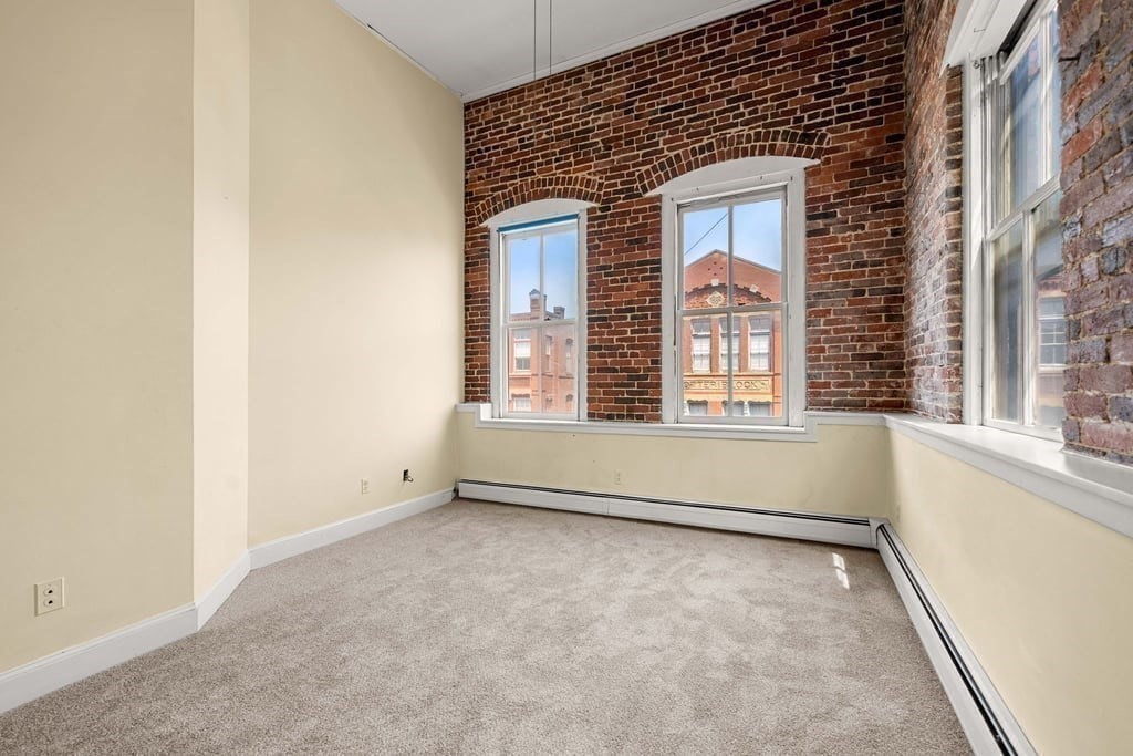 62 Washington Street, Unit 9 Haverhill, MA 01832 - Photo 16 of 37