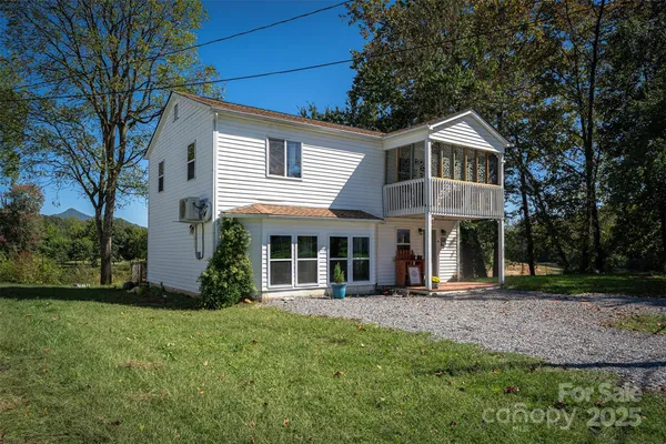 $295,000 | 3755 Broad Street, Clyde, NC 28721