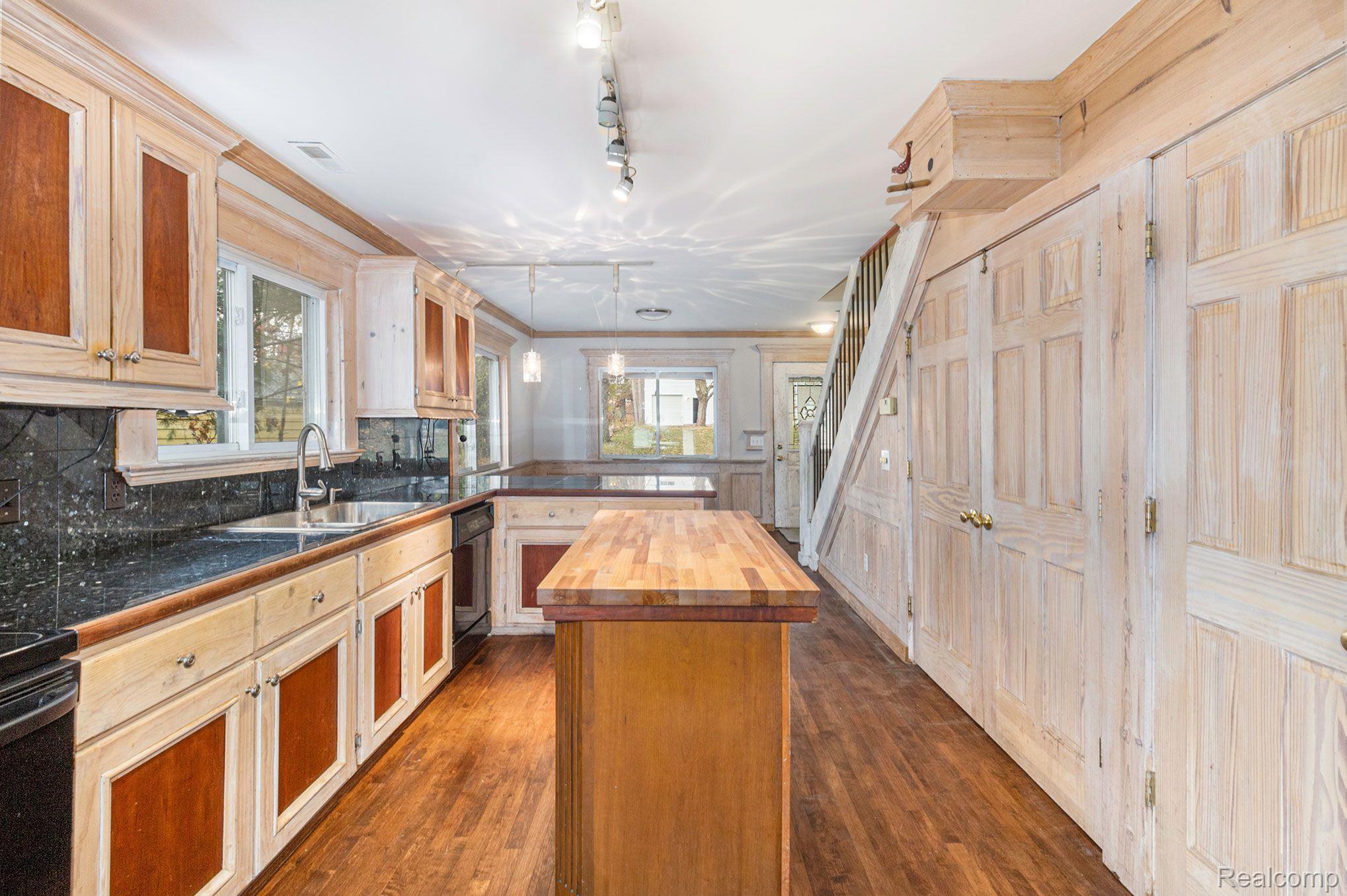 14487 McCaslin Lake Road Linden, MI 48451 - Photo 13 of 31 Gallery Image 13