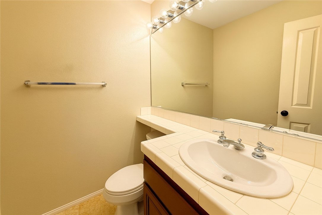 17 Fecamp Newport Coast, CA 92657 - Photo 14 of 27