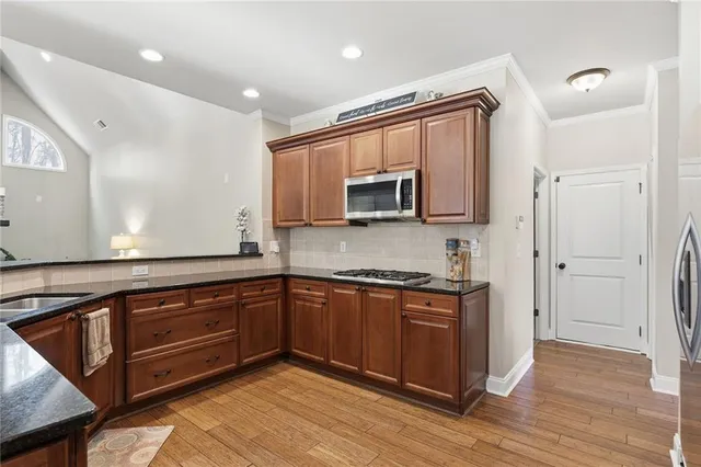 $750,000 | 4950 Bowman Park Point, Cumming, GA 30041