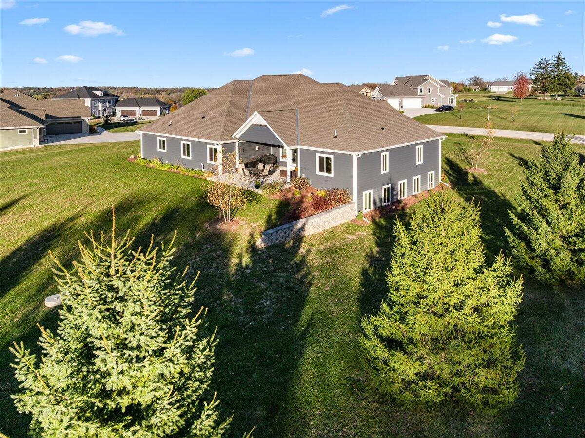 794 Lakeview Ridge Lane Richfield, WI 53017 - Photo 16 of 50 Covered Patio