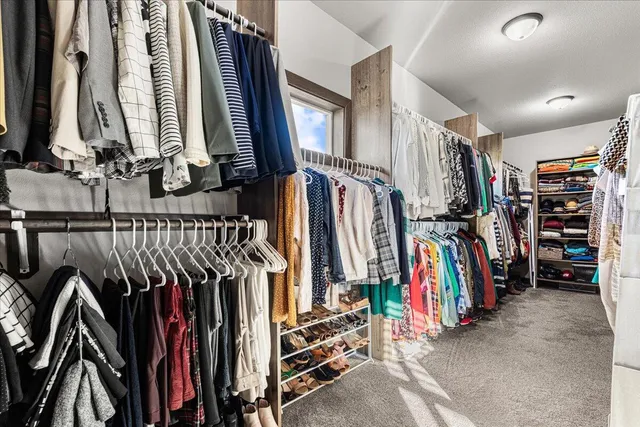 $1,195,000 | 794 Lakeview Ridge Lane, Richfield, WI 53017