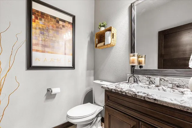 $1,195,000 | 794 Lakeview Ridge Lane, Richfield, WI 53017