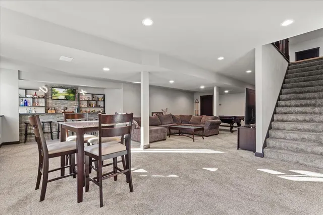 $1,195,000 | 794 Lakeview Ridge Lane, Richfield, WI 53017