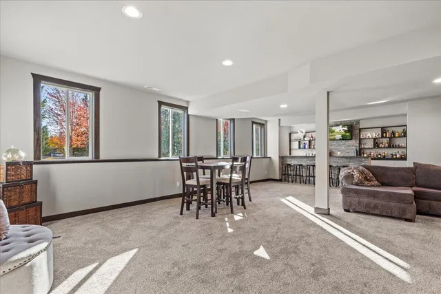 $1,195,000 | 794 Lakeview Ridge Lane, Richfield, WI 53017