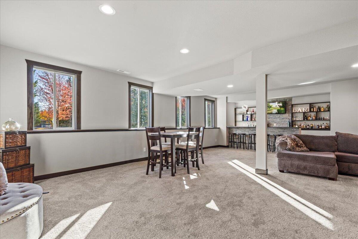 794 Lakeview Ridge Lane Richfield, WI 53017 - Photo 36 of 50 Tons of Natural Light