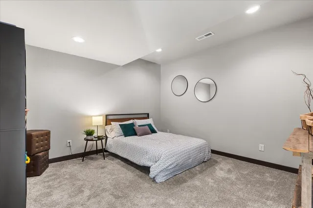 $1,195,000 | 794 Lakeview Ridge Lane, Richfield, WI 53017