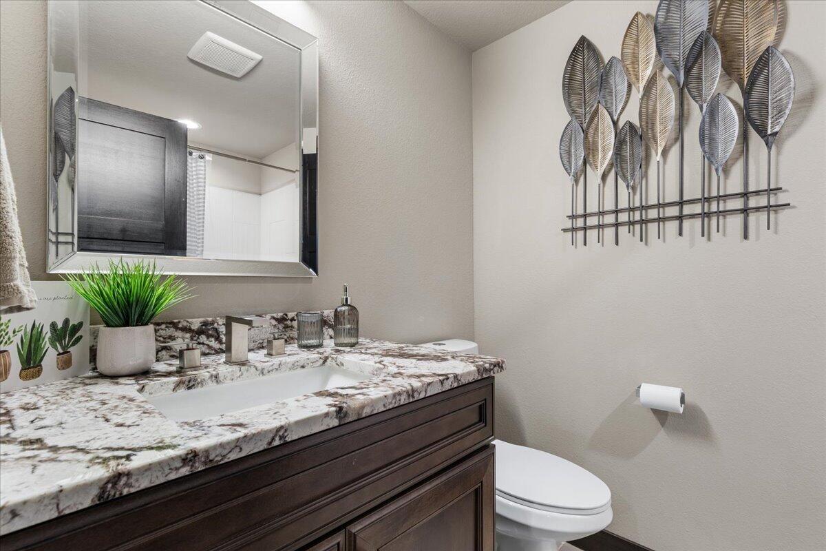 794 Lakeview Ridge Lane Richfield, WI 53017 - Photo 42 of 50 Shower Over Tub