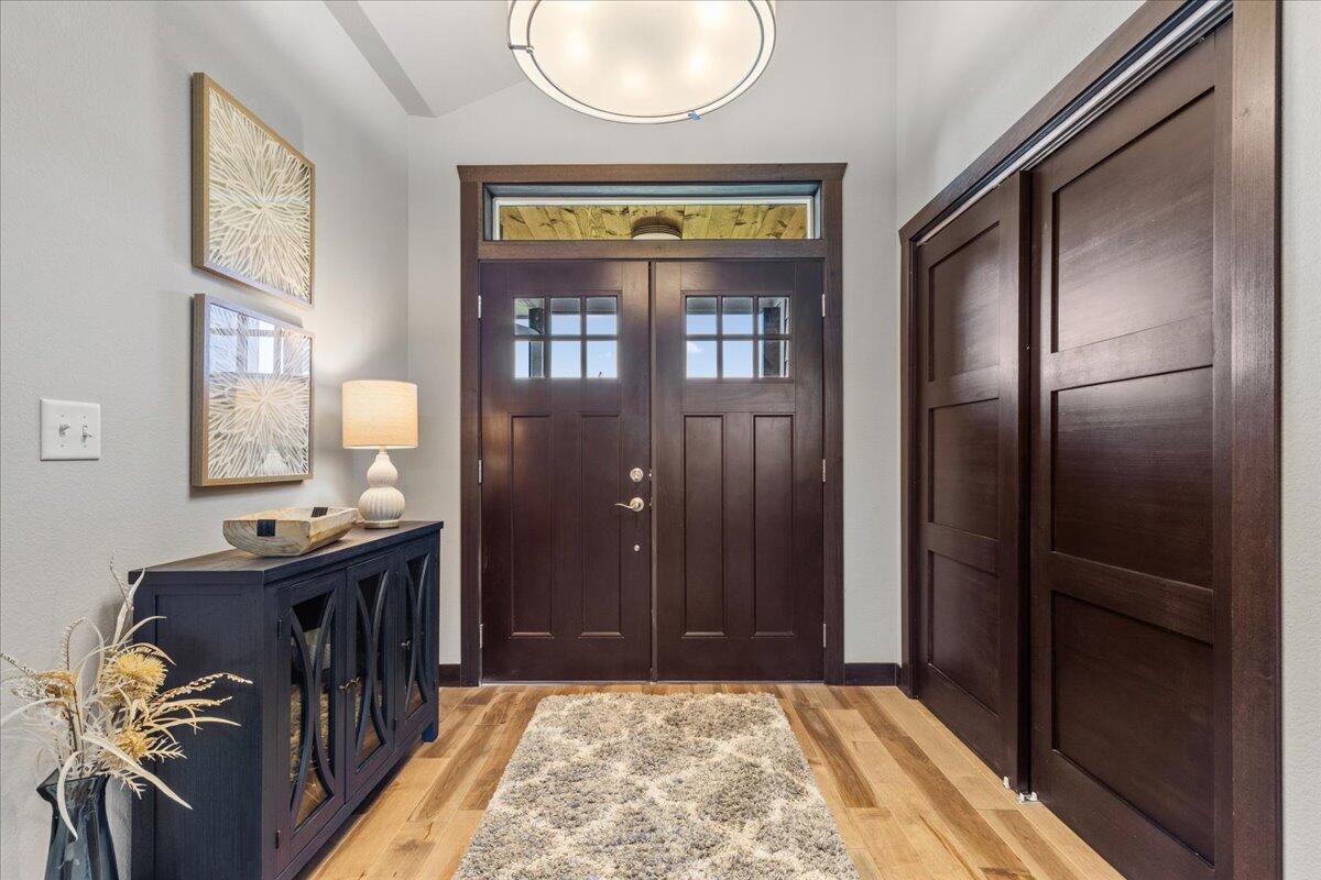 794 Lakeview Ridge Lane Richfield, WI 53017 - Photo 5 of 50 Large Foyer