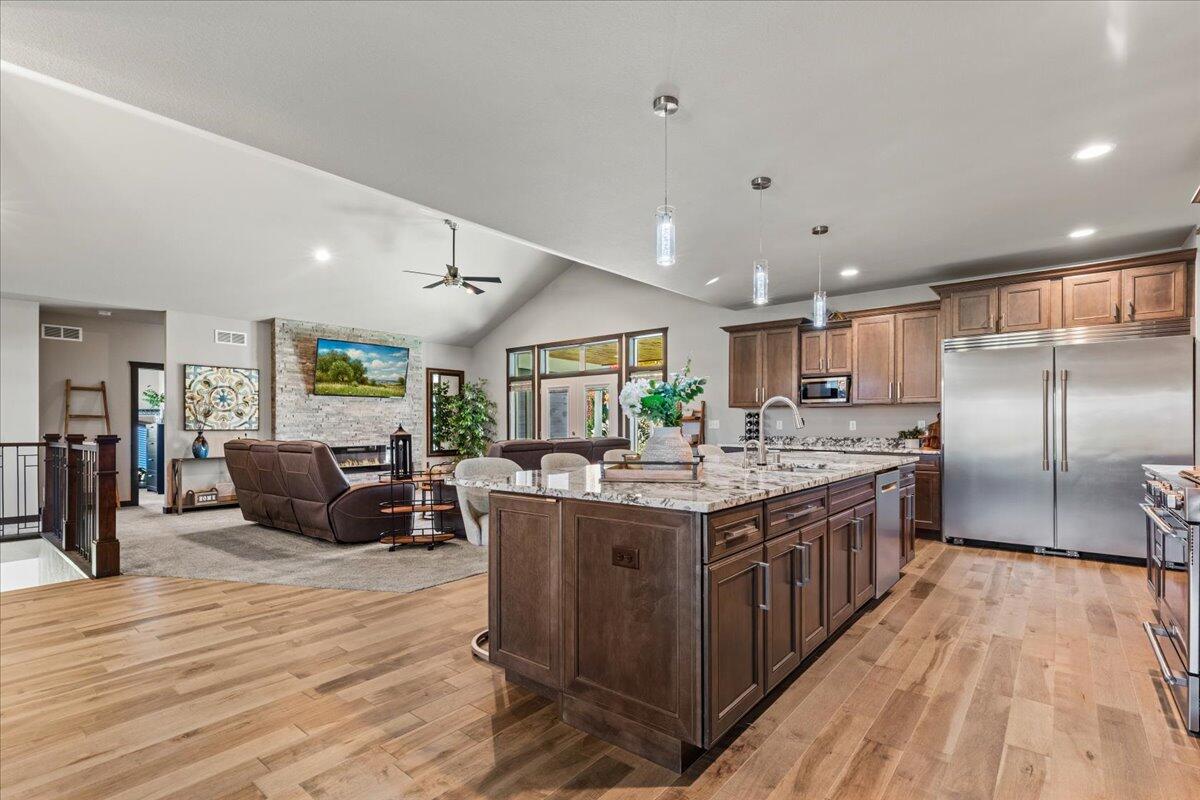 794 Lakeview Ridge Lane Richfield, WI 53017 - Photo 6 of 50 Hardwood Fllors