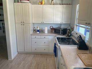 212 Southwest 1st Avenue Delray Beach, FL 33444 - Photo 5 of 13 Kitchen