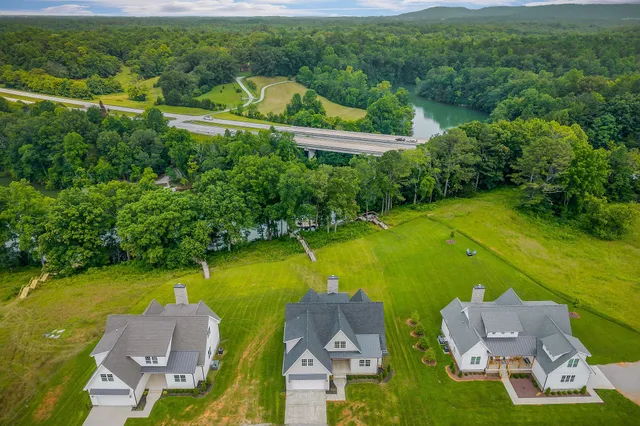 $679,900 | 633 Post Road, Rock Island, TN 38581