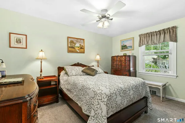$389,900 | 41 Emma Street, Seymour, CT 06483