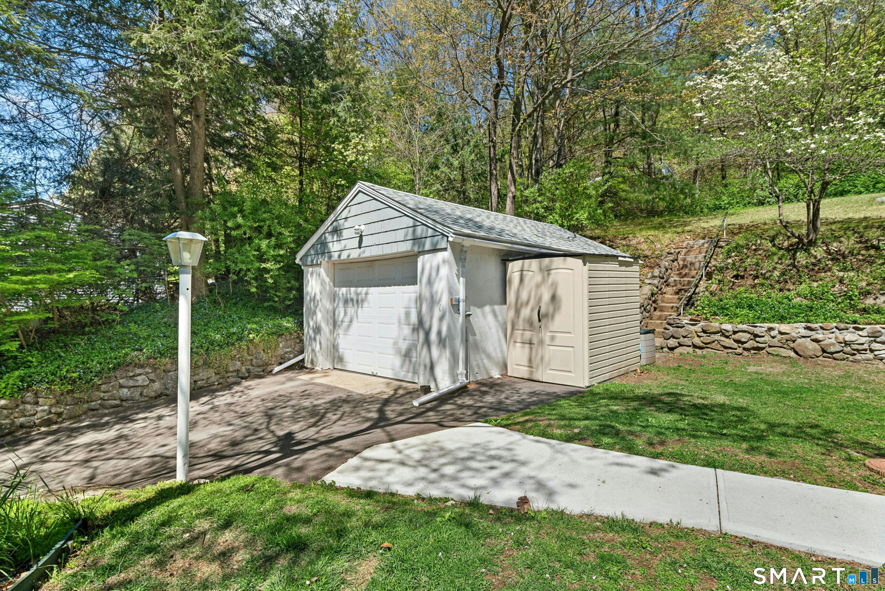 41 Emma Street Seymour, CT 06483 - Photo 25 of 32