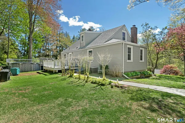 $389,900 | 41 Emma Street, Seymour, CT 06483
