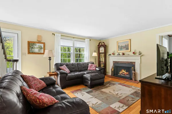 $389,900 | 41 Emma Street, Seymour, CT 06483