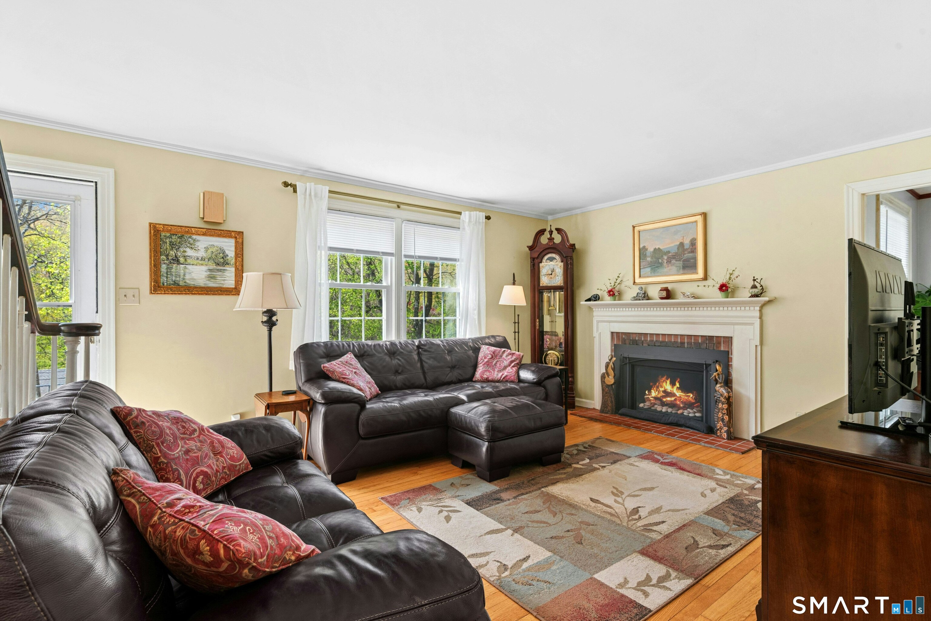 41 Emma Street Seymour, CT 06483 - Photo 3 of 32