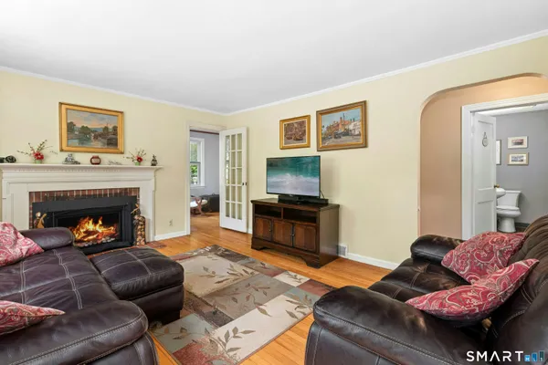 $389,900 | 41 Emma Street, Seymour, CT 06483