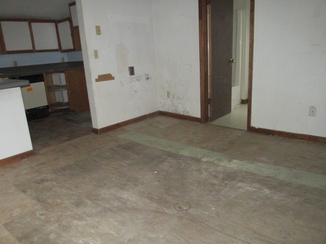 95 Granger Street Rutland, VT 05701 - Photo 5 of 16