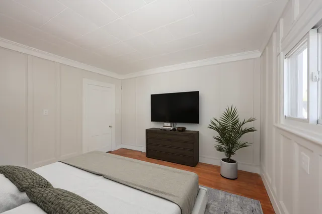 $2,350 | 107 Arlington Street, Unit A, Manchester, NH 03104