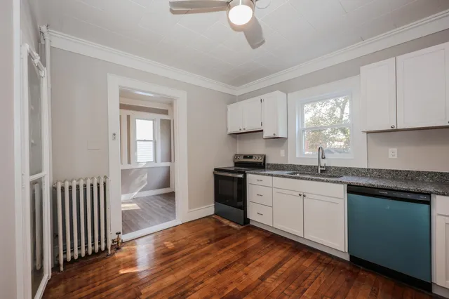 $2,350 | 107 Arlington Street, Unit A, Manchester, NH 03104