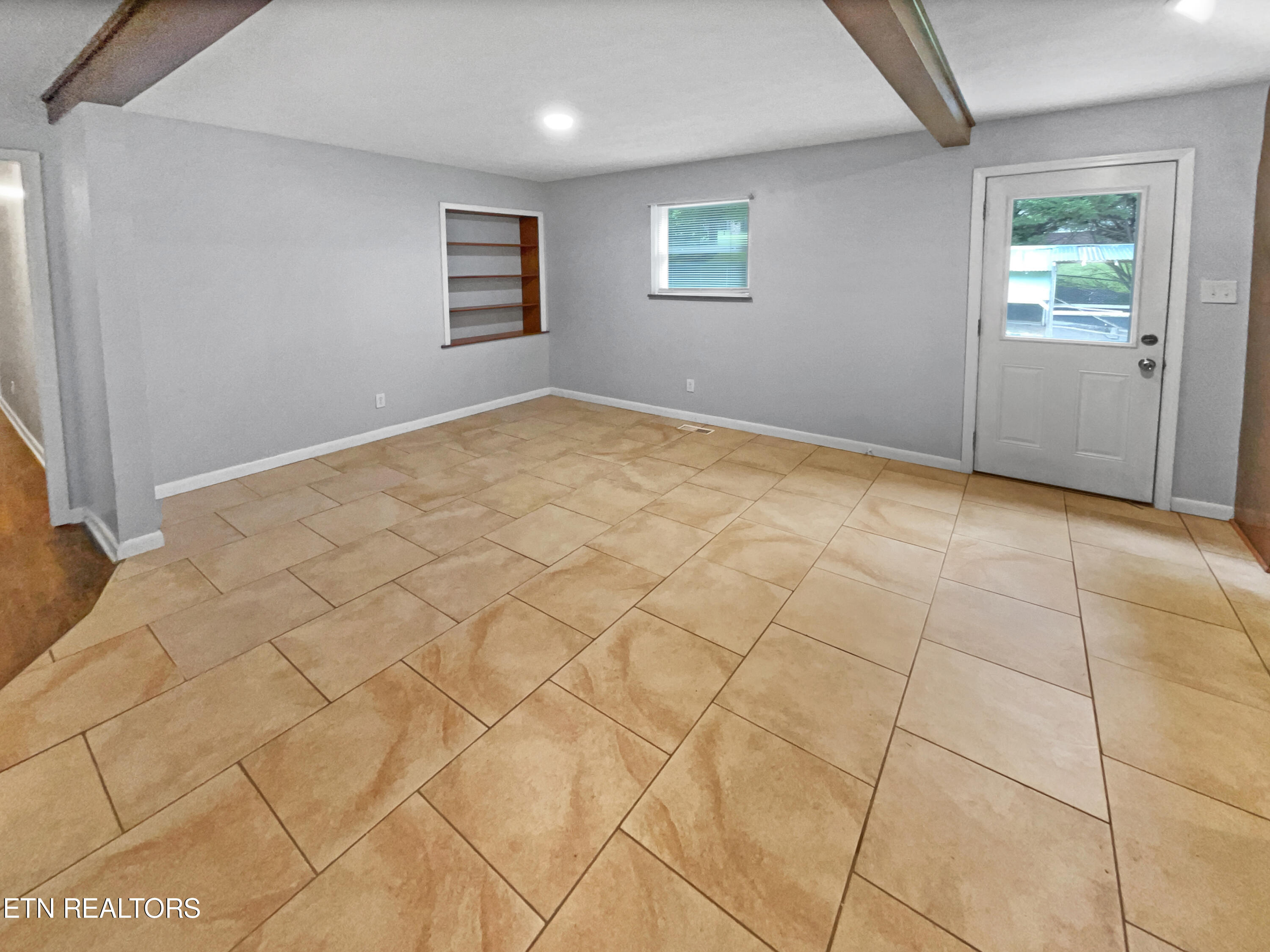 2120 Amherst Road Knoxville, TN 37921 - Photo 3 of 19 listing_2
