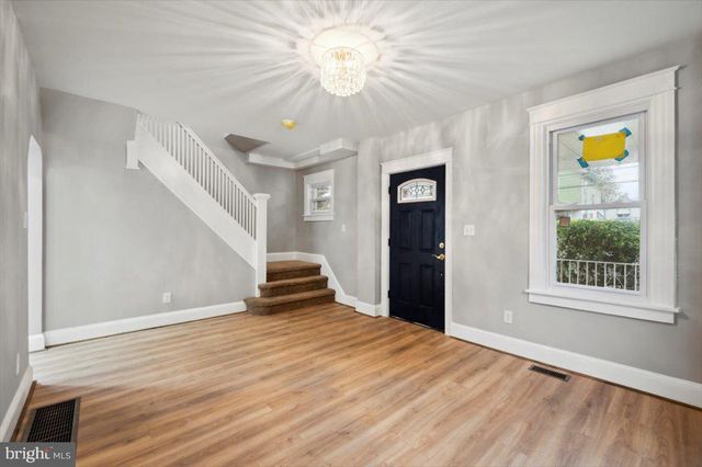 $270,000 | 16 West Roland Road, Brookhaven, PA 19015