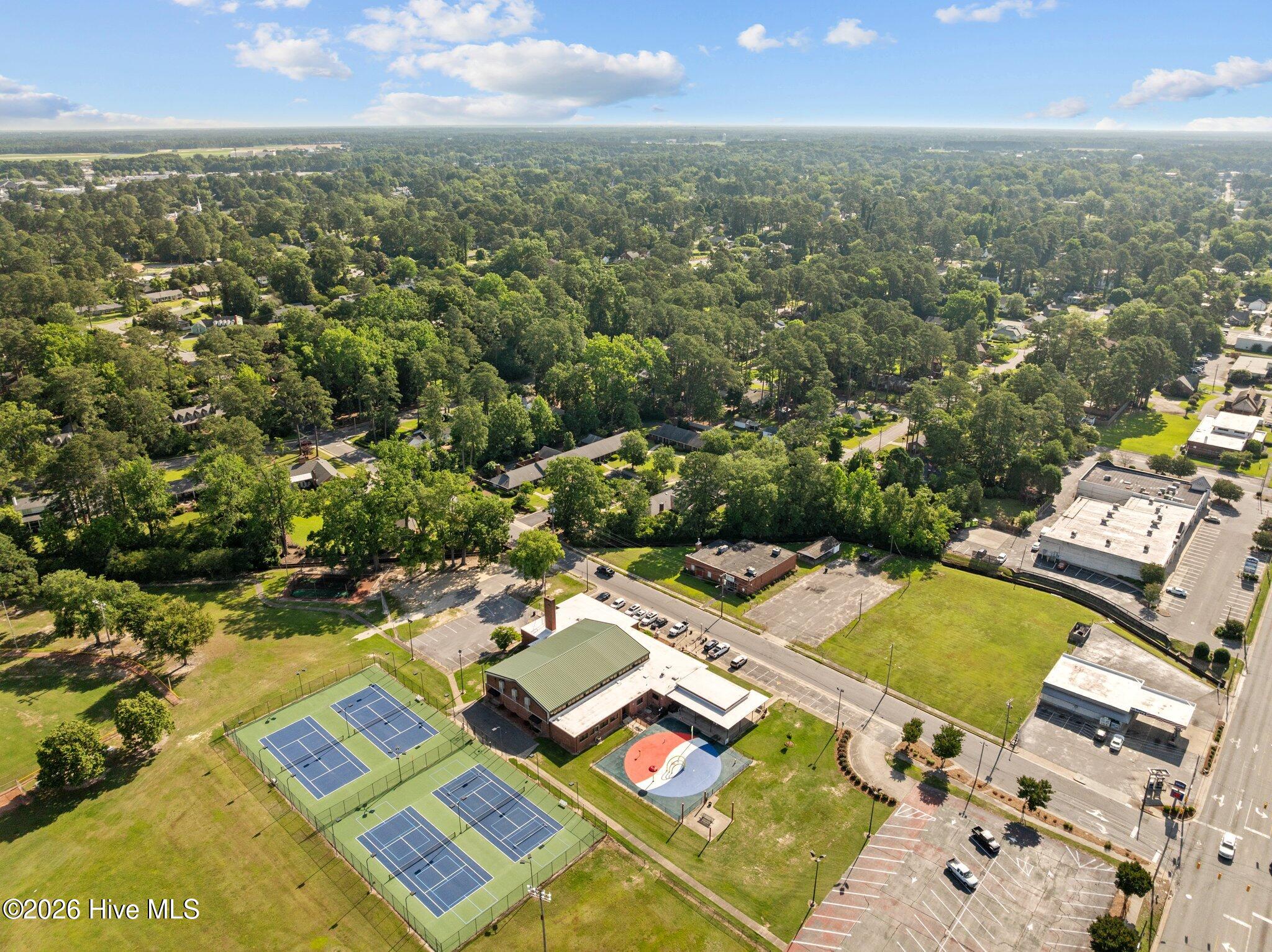 809 Greenbriar Road Kinston, NC 28501 - Photo 12 of 47 12-web-or-mls-DJI_0322