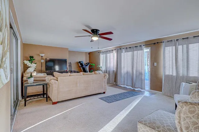 $829,000 | 524 Parkbrook Street, Spring Valley, CA 91977