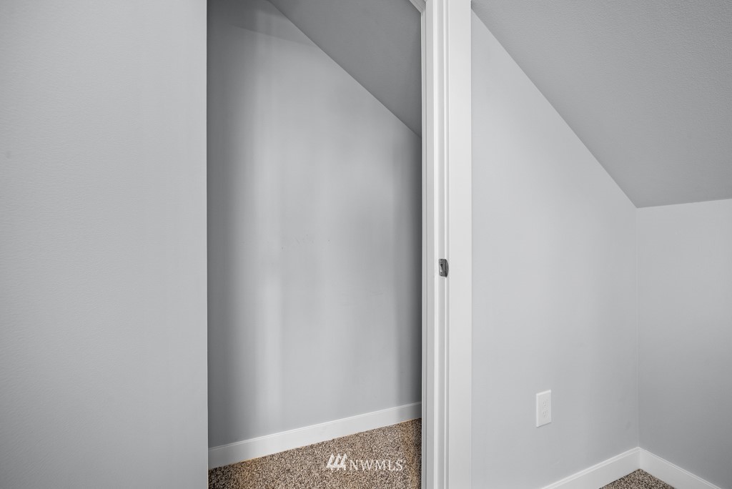 3714 Colby Avenue Everett, WA 98201 - Photo 22 of 29