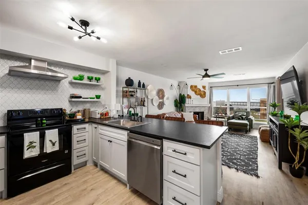 $315,000 | 161 Henry M Chandler Drive, Rockwall, TX 75032