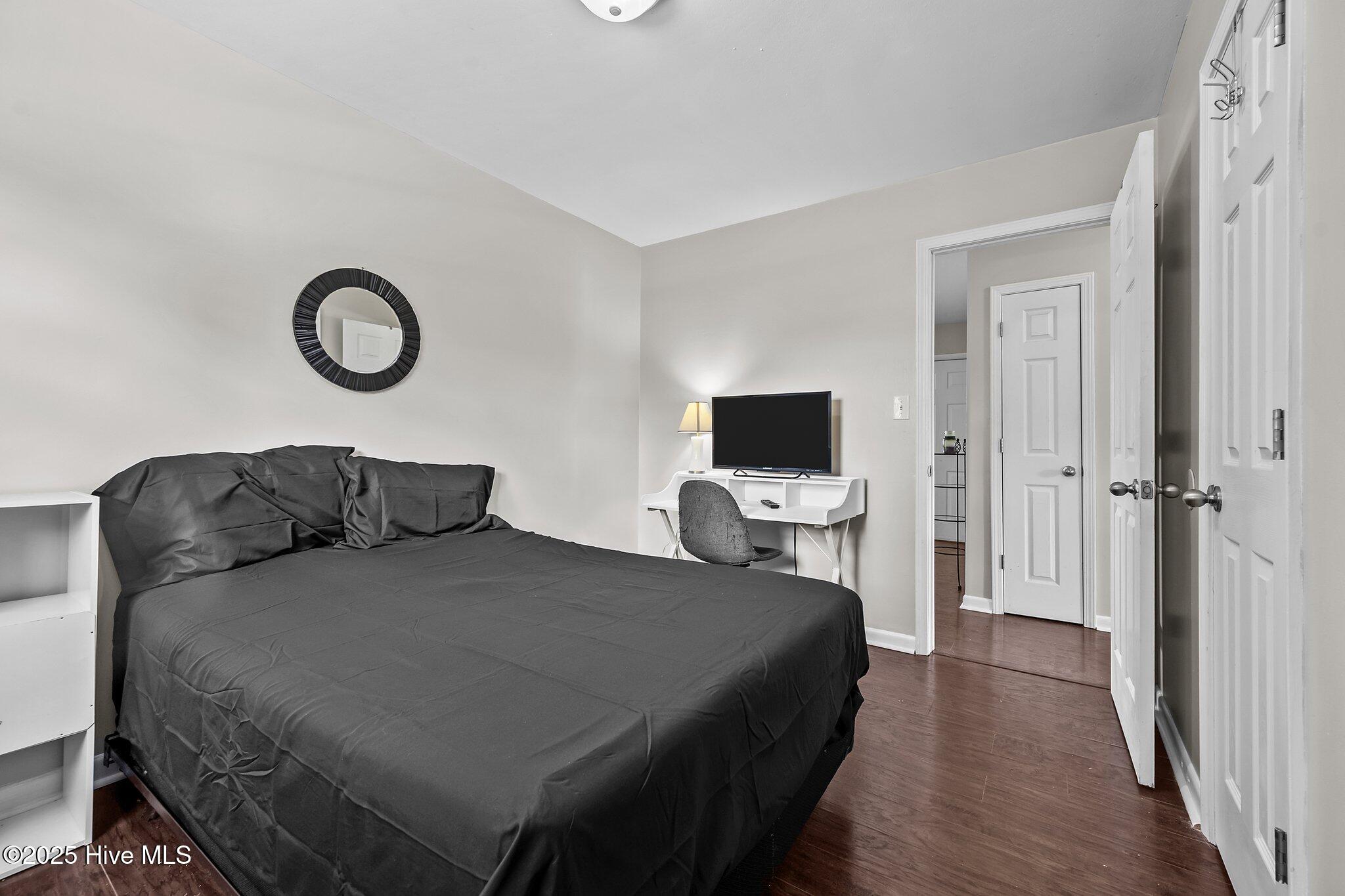 102 Mercer Road Jacksonville, NC 28546 - Photo 20 of 53 36-web-or-mls-_RAD0120