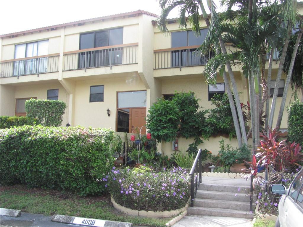 4010 Del Rio Way, Unit 4010 Sunrise, FL 33351 - Photo 4 of 67 Photo 4