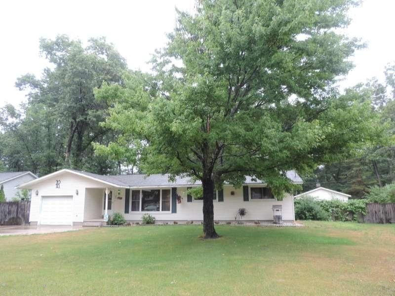 1832 North Sheridan Road Muskegon, MI 49445 - Photo 1 of 14 DSCN8884