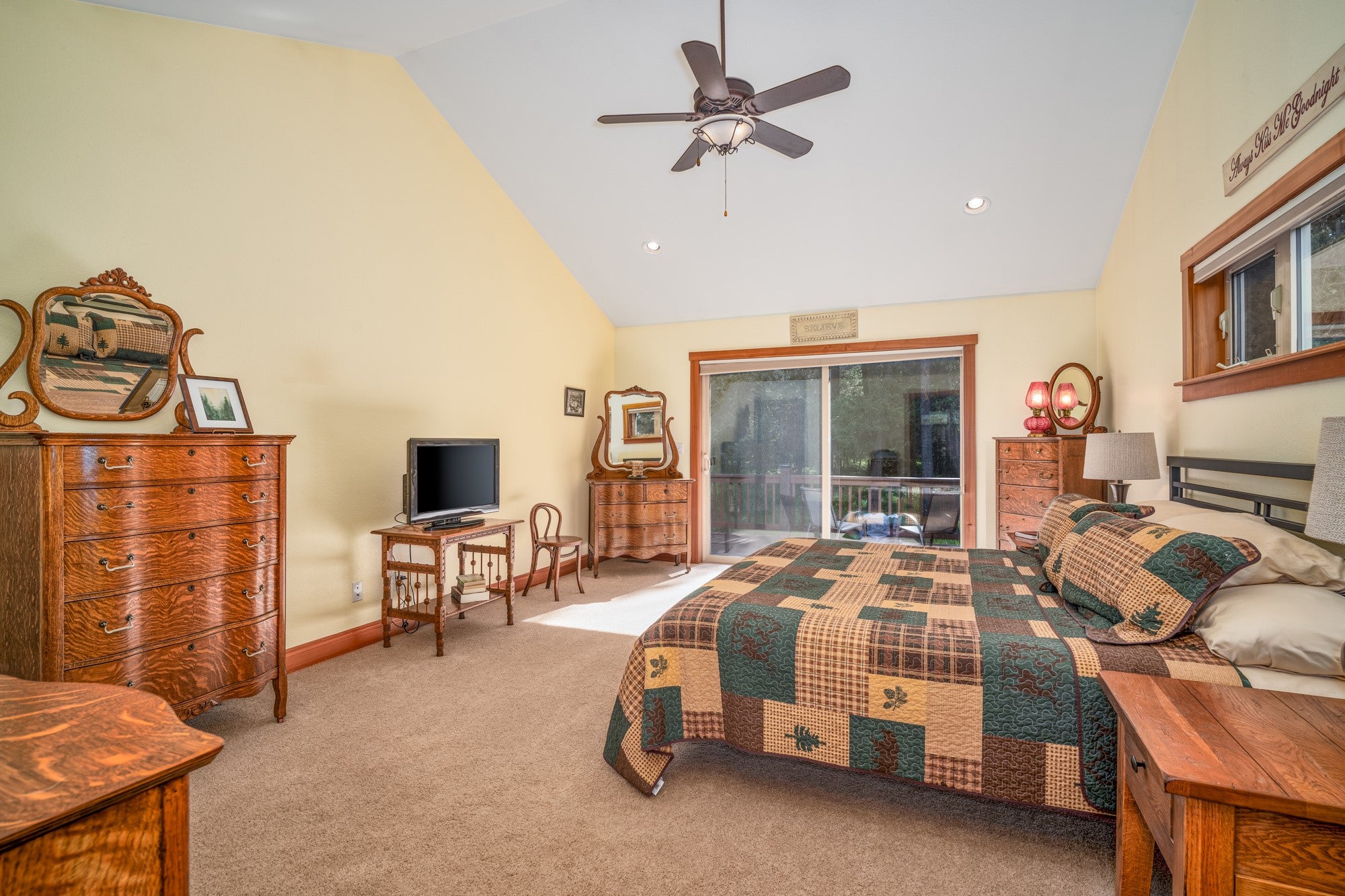 111 Wagon Wheel Road Whitefish, MT 59937 - Photo 15 of 47 Gallery Image 15