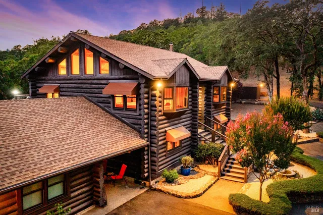 $1,699,000 | 700 Petrified Forest Road, Calistoga, CA 94515